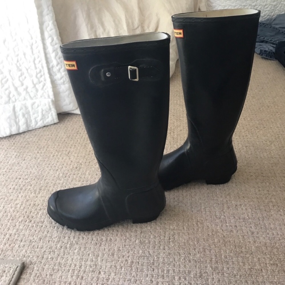 Black Hunter boots